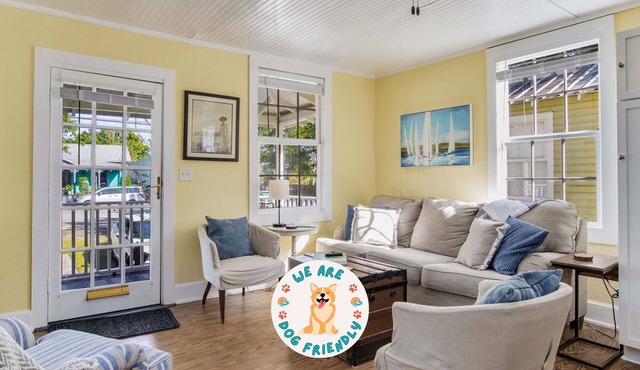 Robins Nest - Dog Friendly - Walk to Bay Center