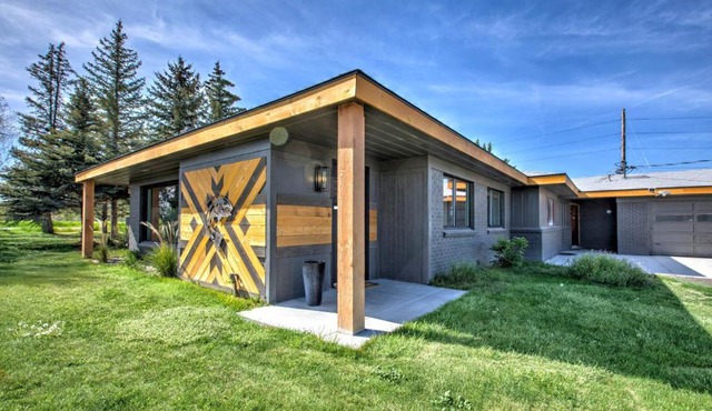 Rock Creek Canyon 2BR, Hot Tub, Fire Pit, Views