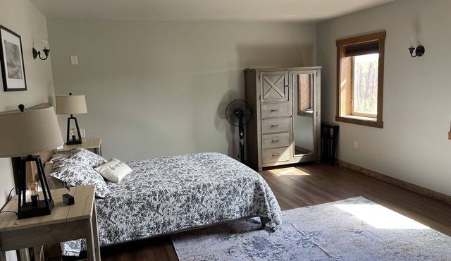 Room 4- Bunk Room in the Farmhouse -
