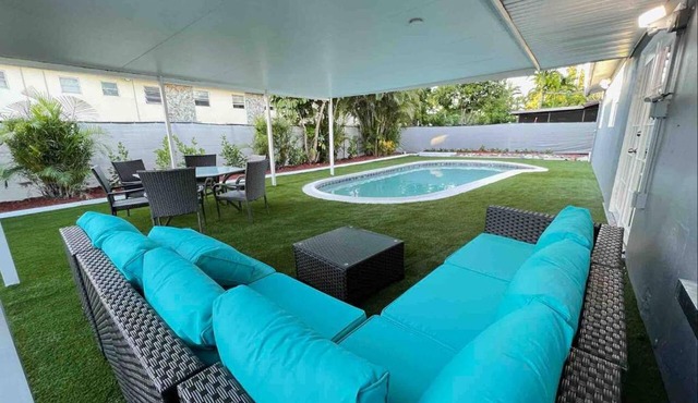 Royal Luxe Pool Home near Ft Laud airport and each