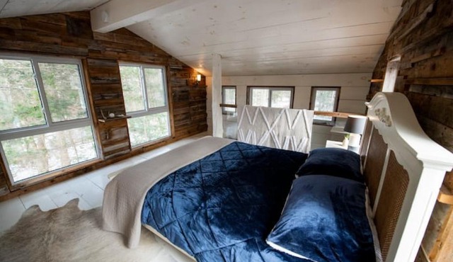 Rustic Glamping Cabin in the Forest