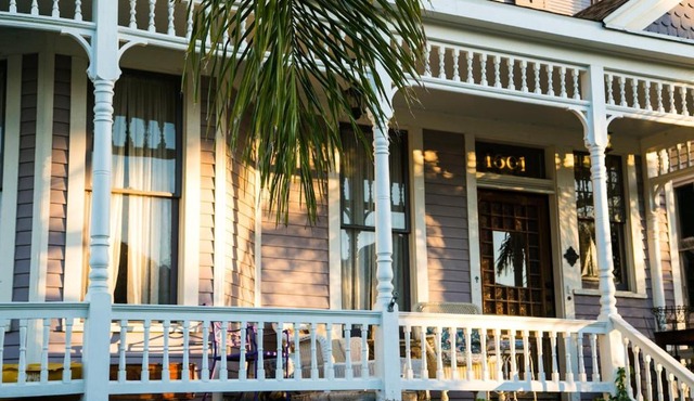 Saint Helens House-Hotel - Historic District Near Cruise Port