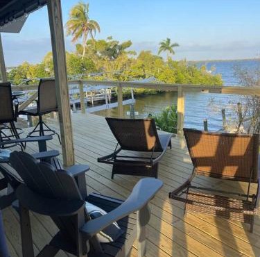 Salty Bones, Hemingway-esque Florida Escape, Boat On Property