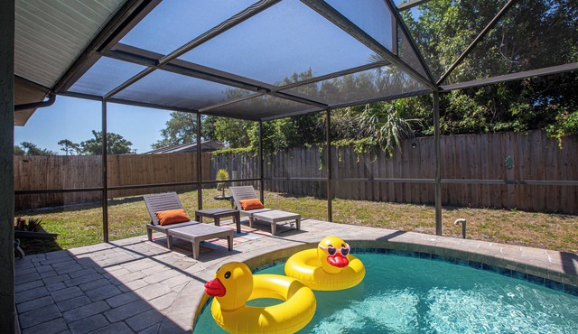 Sarasota 3 Bedroom House with salted water pool near Siesta Key