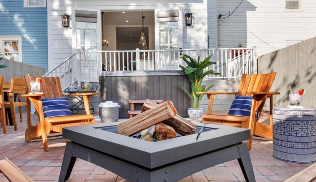 Savannah 5BR Retreat Hot Tub Near Forsyth