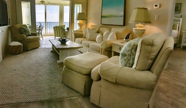 Seascape! On the beach, in Ponte Vedra! Retreat II