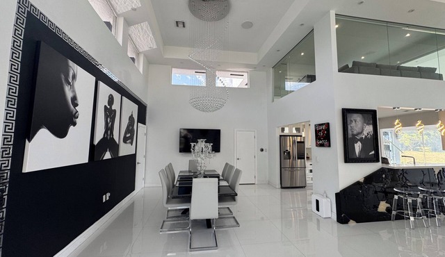 Serene 4-Spacious luxury home