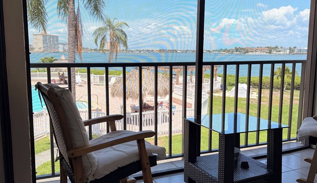 Serene Waterfront Condo, 2BR/2BA , Bay Views + Balcony + Workspace