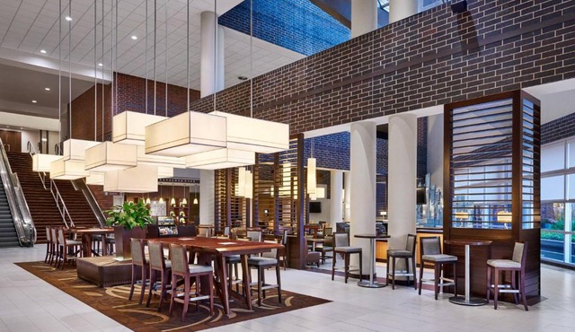 Sheraton Indianapolis Hotel at Keystone Crossing