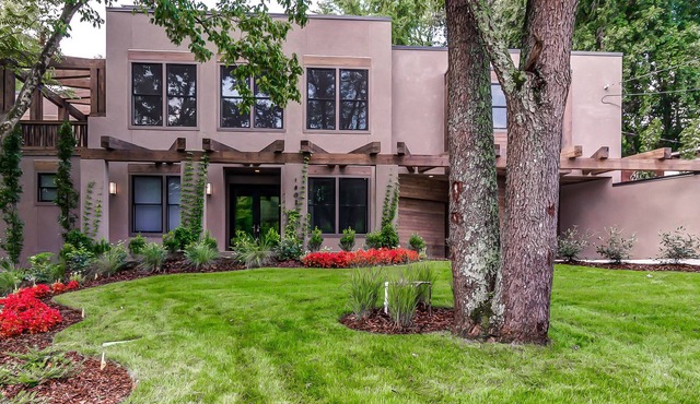 Showcase East Nashville Home w/Movie Theater! Walk to Your Favorite Restaurants