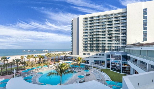 Soak Up the Sunshine at Wyndham Clearwater Beach- 2 Bd. Dlx