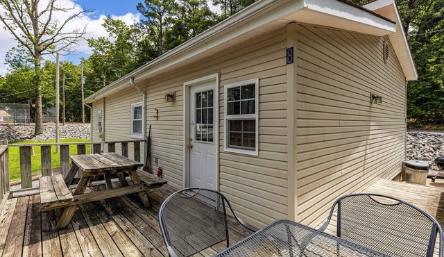 Spacious Cabin on Kentucky Lake