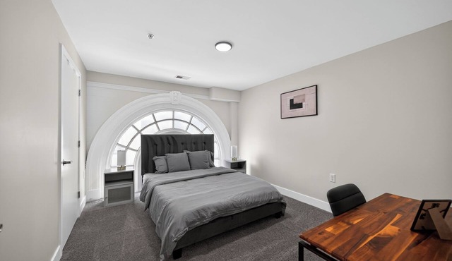 Spacious downtown living with modern finishes