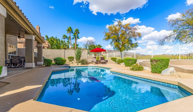 Spacious home with private pool, jetted tub, fireplace, grill, & full kitchen