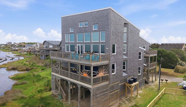 Spacious soundfront home with amazing views, game room, & hot tub