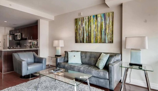 Steps from National Mall& White House | nr Foggy Bottom