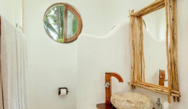 Studio - 2