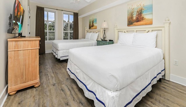 Studio ~ Kitchenette ~ Bayside Resort with Pool