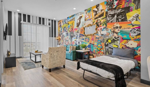 Stylish 1BR Retreat - Close to Music City Magic!
