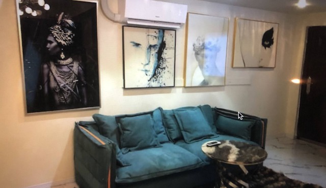 Stylish Apartment in Koreatown! Central Location!