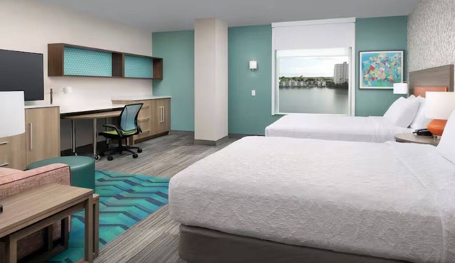 Stylish Comfort Near Miami Airport with Easy Access to Downtown Attractions