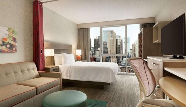 Stylish Suite w/City View | 4 mi to Scenic Riverfront Park