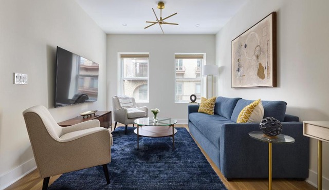 Sunny 2BR Loft Work Relax Minutes to NYC