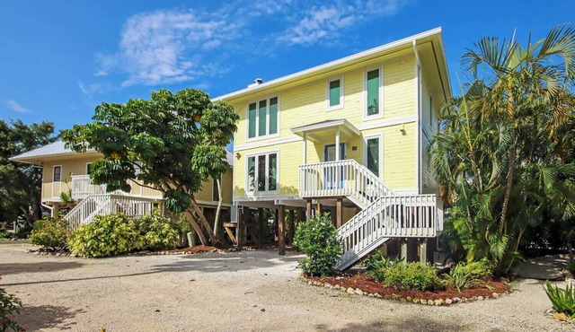 Sunset Captiva 17 Captiva Island Beach Side home with pool/dock/tennis