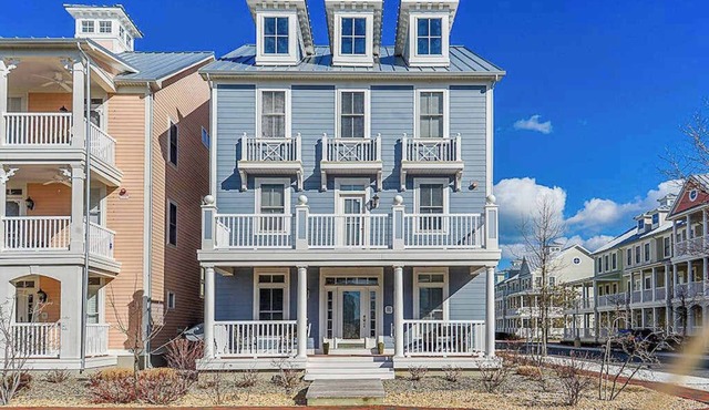 Sunset Island - Beachside Mews 1 & 2