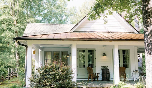 The JOY House- LUXE, Minutes to DWTN Clayton, Lake Burton & Club at Waterfall!
