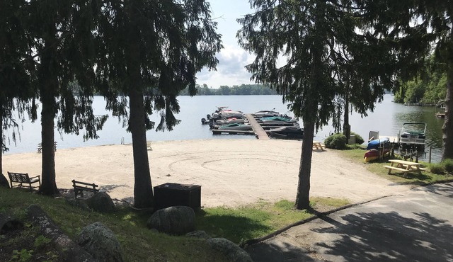 The Lookout on Candlewood Lake