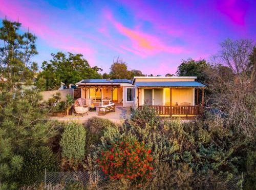 The Oasis by Coastline Vacation Rentals
