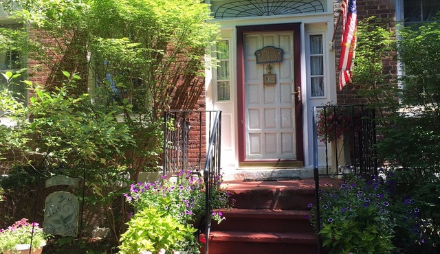 The Pratt Smith House B&B