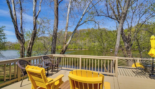 The River House! Quiet Retreat on Shenandoah River
