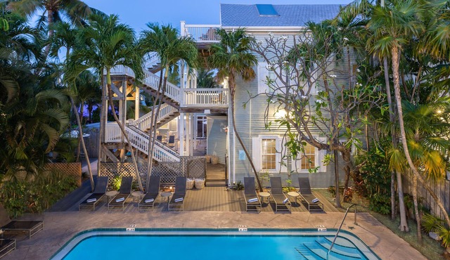 The Southernmost Inn - Adults Only