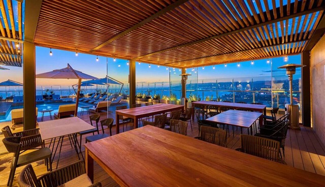 Three Double Rooms | Free Breakfast & Rooftop Pool