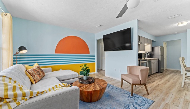 Tropical Casita | Beach Access | Big Private Yard