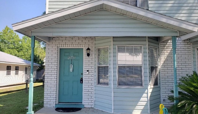 Two bedroom/1.5 Bath Townhouse at Rainbow River