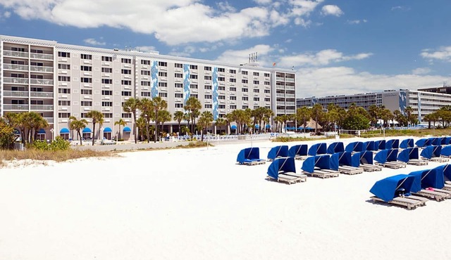Two Bedroom Combo, Luxury Condo, St. Pete Beach, Florida 2582961