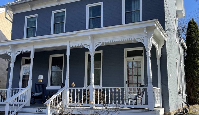 Vacation Rental: Armory Quarters B