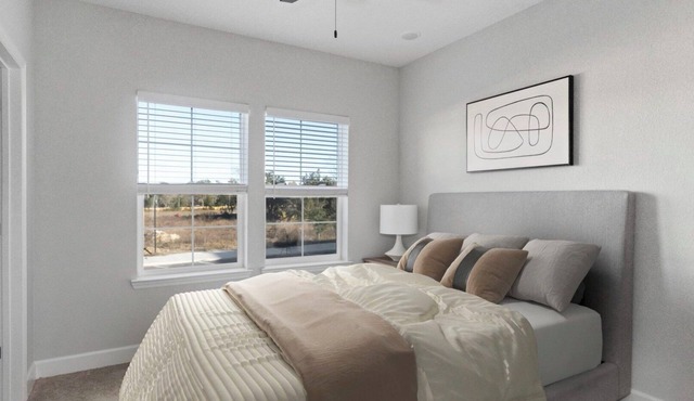 Vanguard 2BD 12 - Two Bedroom Apartment, Sleeps 4