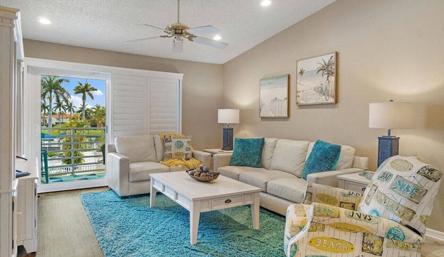 🏖️ Vista Verde West 1-207 | Pool & Lake View Getaway