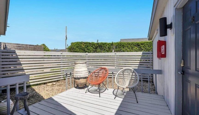 Waterfront studio and more in a Boutique Hotel, Heart of Hampton Bays,.
