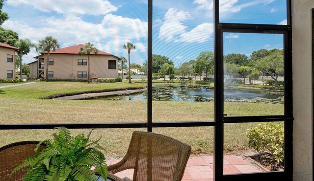 WG Shorewalk, Pools, Tennis, Pickle Ball, near Beaches Anna Maria Island and IMG