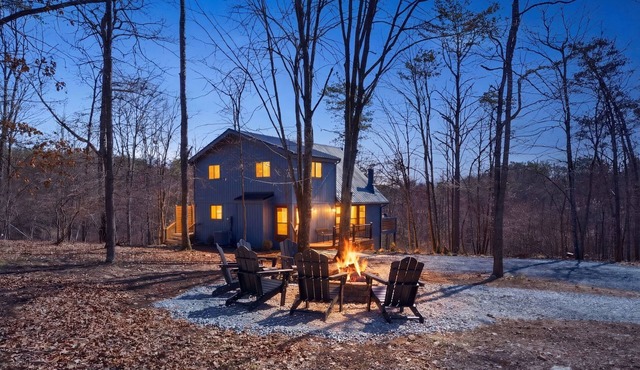 Wildlife Chalet with Mtn Views Near Sleepy Creek