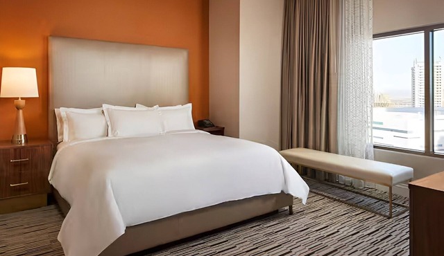 Your Next Favorite Vacation Spot Is Ready to Welcome You! Outdoor Pool!