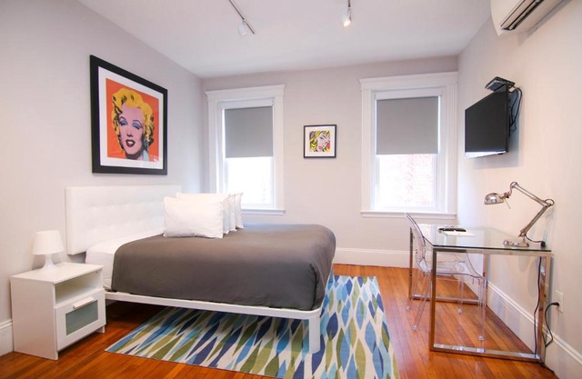 A Stylish Stay w/a Queen Bed, Heated Floors. #35