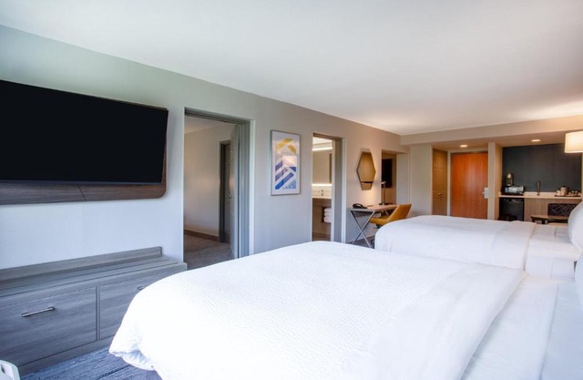 Holiday Inn Express Suites Bradenton Ranch Ihg Hotel 
