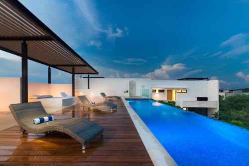 Infinity Suites