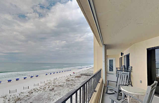 Surf Dweller #501 - Beachfront Condo w/Gulf views, Pool Access